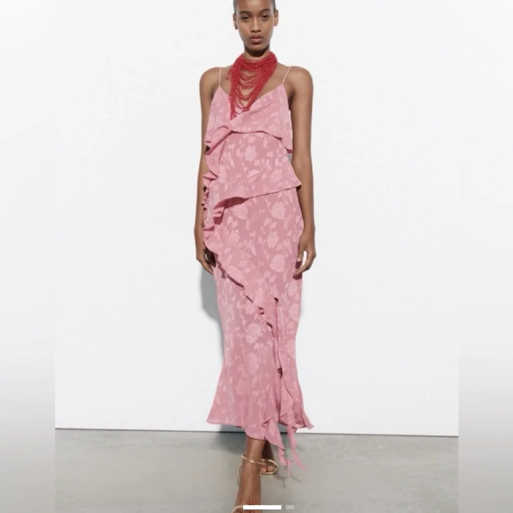 NWT Zara Jacquard Ruffled Dress - Picture 1 of 6